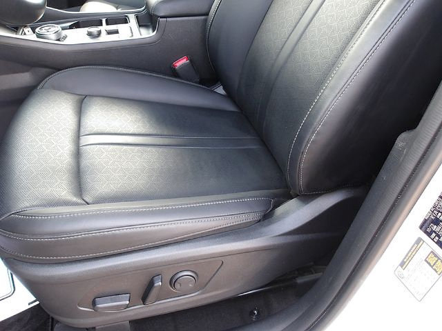 Used 2024 Kia Sorento EX AWD/4WD image 15