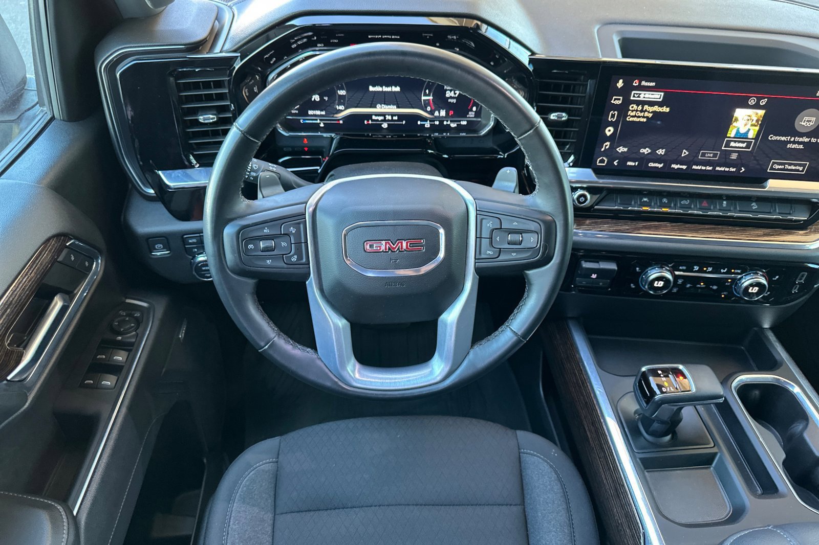 Certified 2023 GMC Sierra 1500 Elevation w/ Preferred Package AWD/4WD image 15