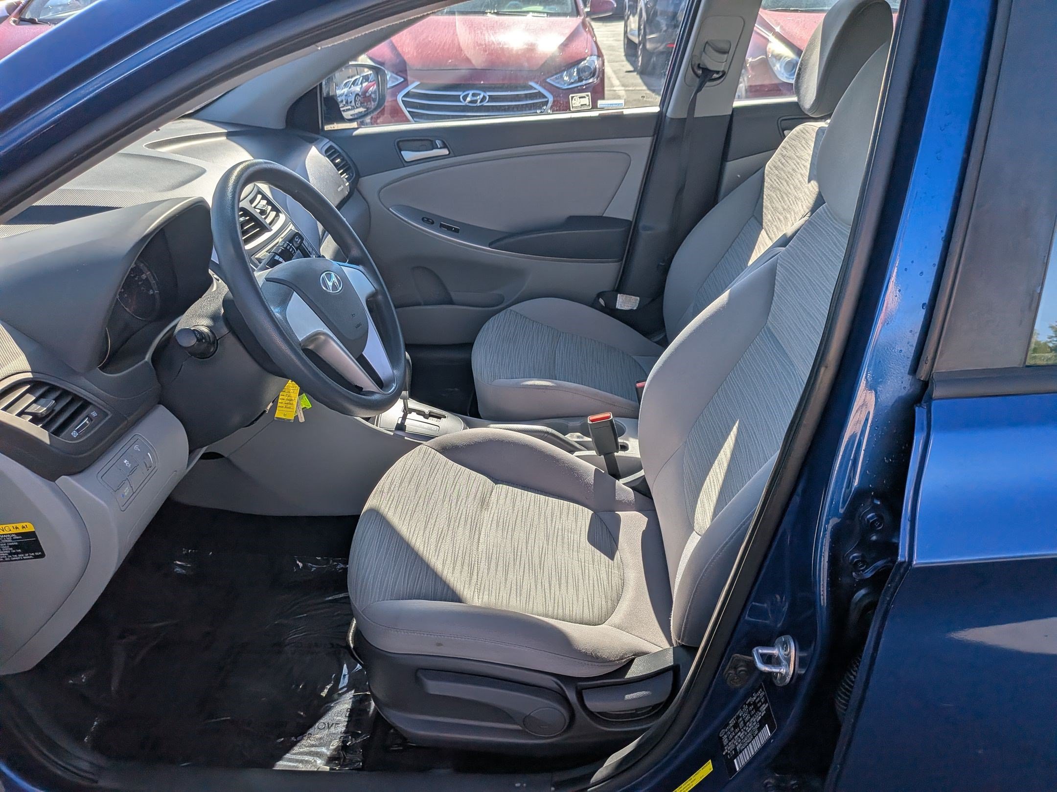 Used 2017 Hyundai Accent SE FWD image 26