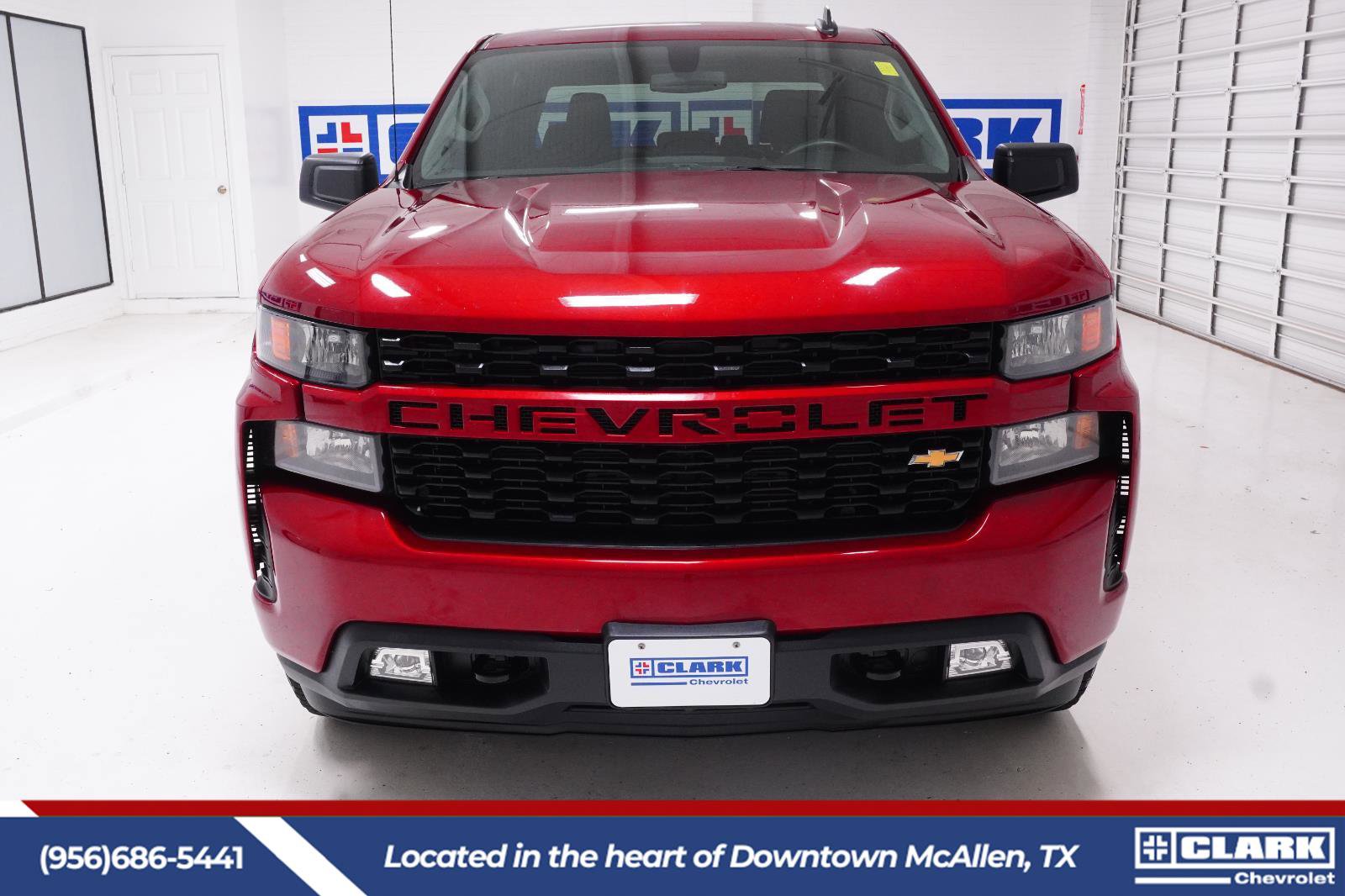 Used 2021 Chevrolet Silverado 1500 Custom AWD/4WD image 2
