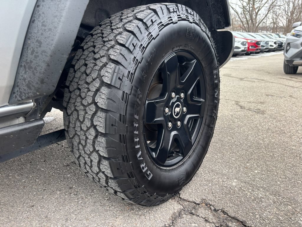Used 2024 Ford Bronco Black Diamond AWD/4WD image 10
