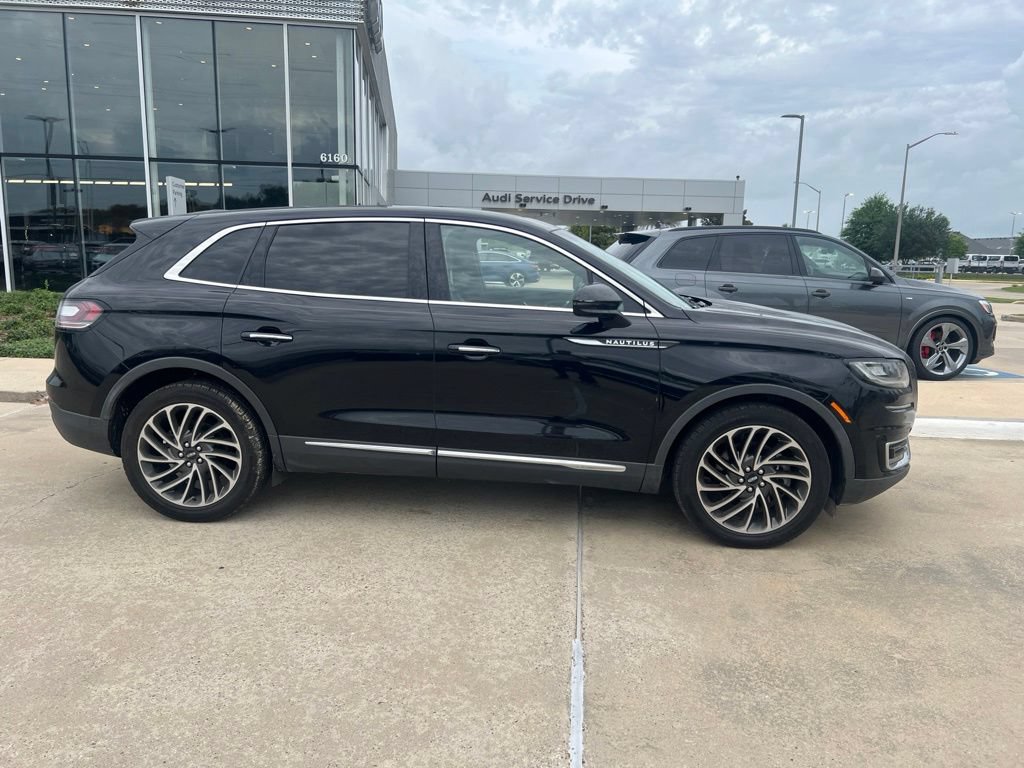 Used 2019 Lincoln Nautilus Reserve FWD image 6