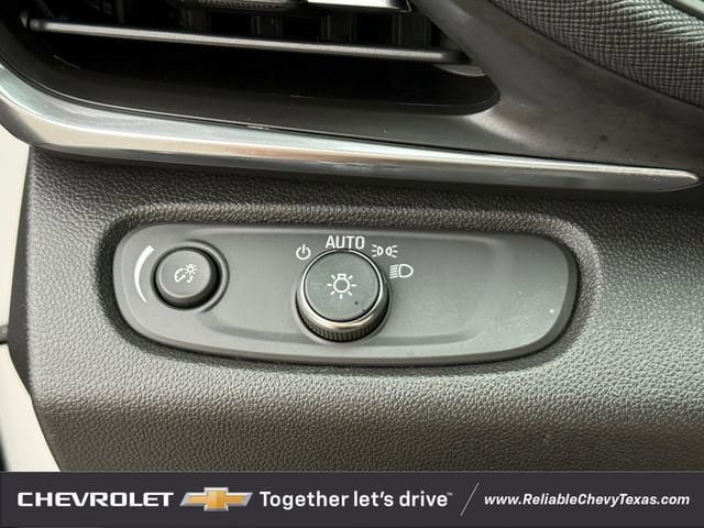 Used 2024 Buick Envista Preferred FWD image 28