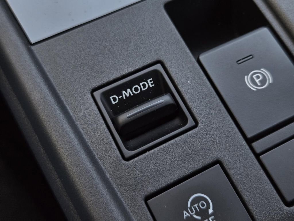 New 2026 Nissan Sentra SV image 22