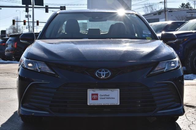 Certified 2022 Toyota Camry LE w/ Cold Weather Package AWD/4WD image 17