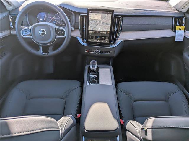 New 2026 Volvo XC90 B5 Plus w/ Protection Package AWD/4WD image 16