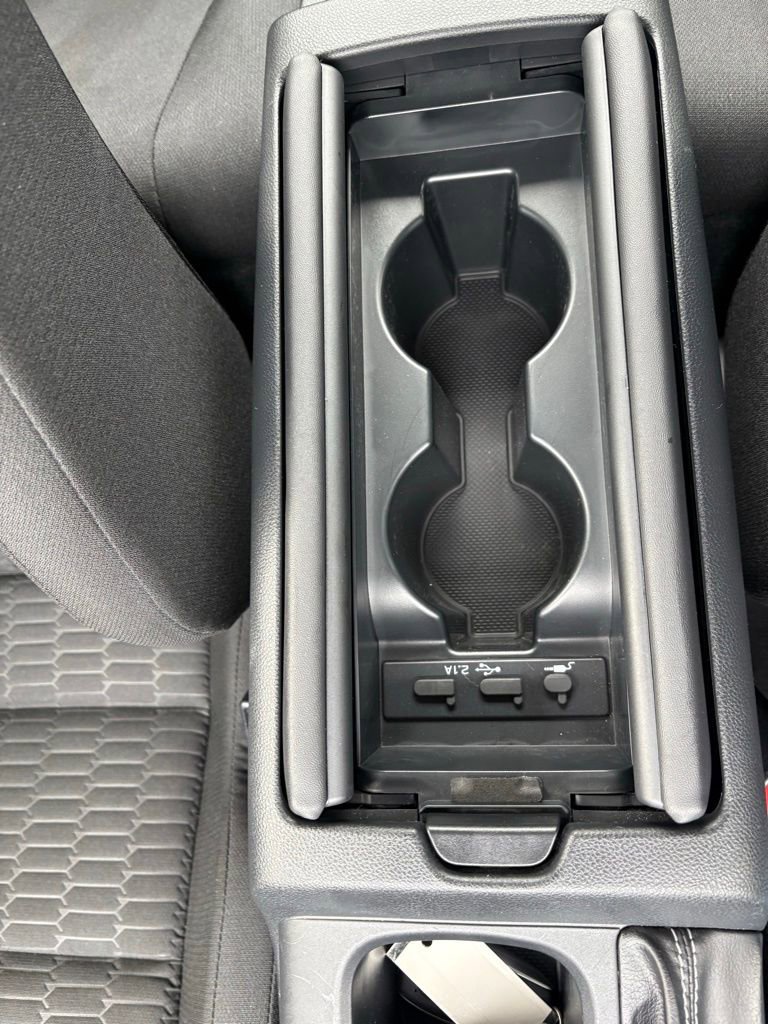 Used 2025 Toyota GR86 w/ ALL Weather Mat Package (TMS) RWD image 18