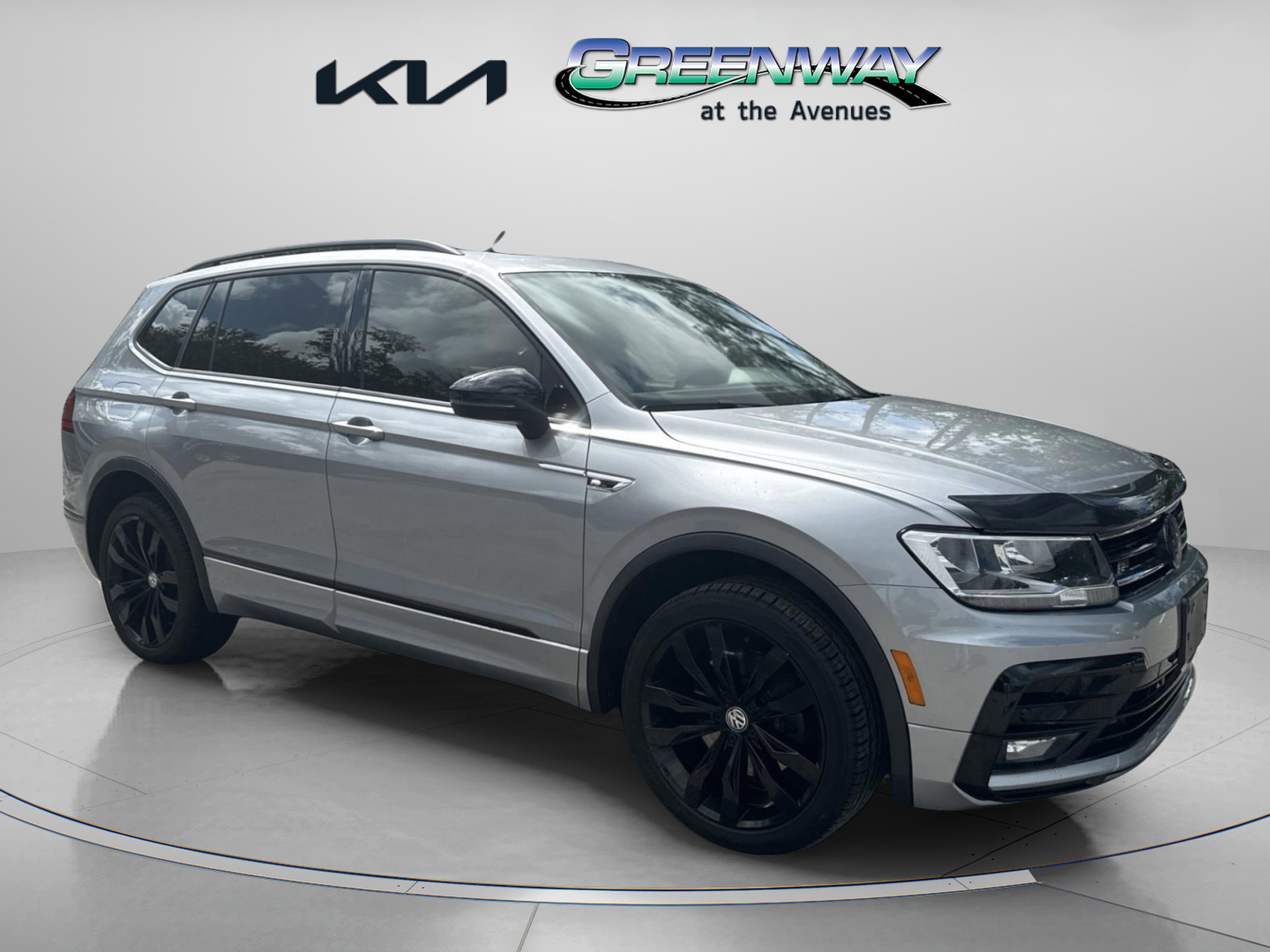 Used 2020 Volkswagen Tiguan SE R-Line