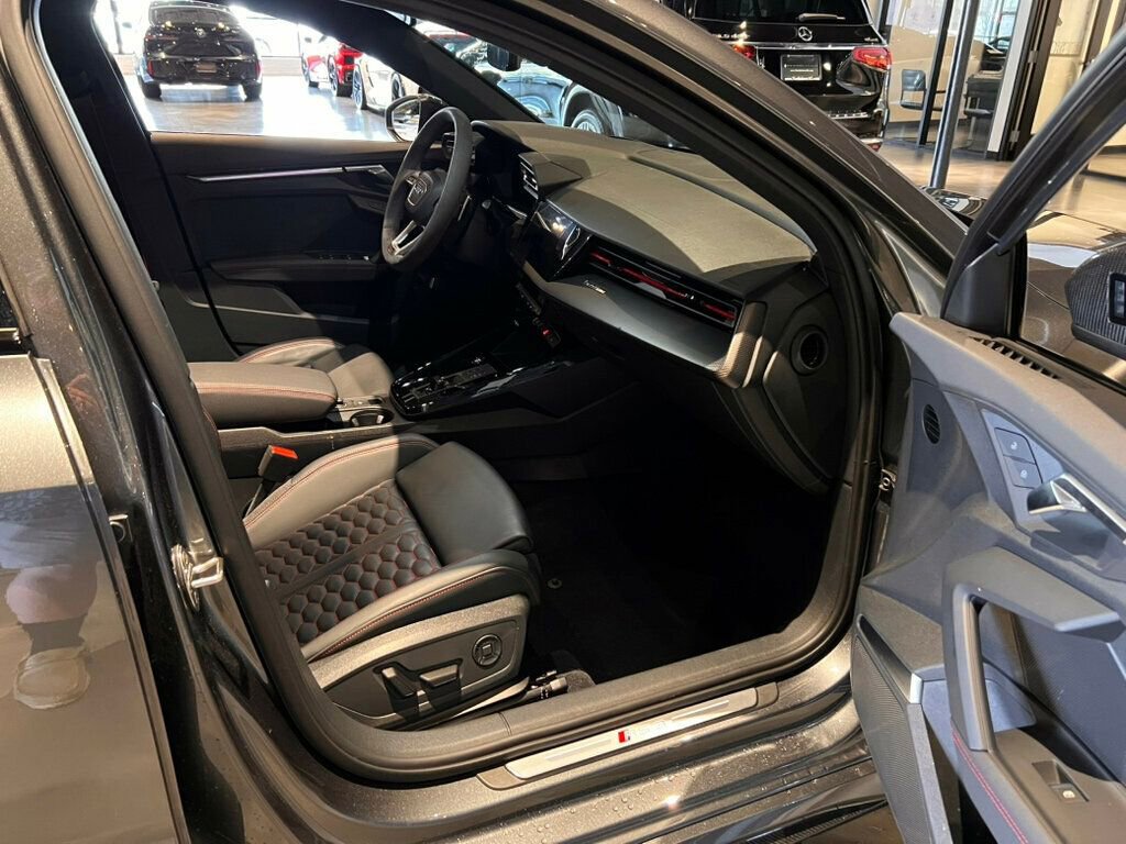 Used 2024 Audi RS 3 RS3/CarbonPkg/RS TechPkg/Black image 15