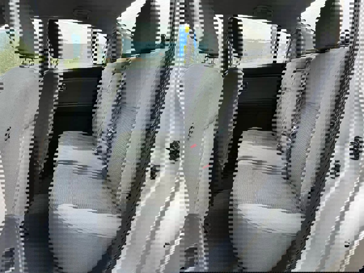 Used 2012 Nissan Sentra 2.0 S image 17