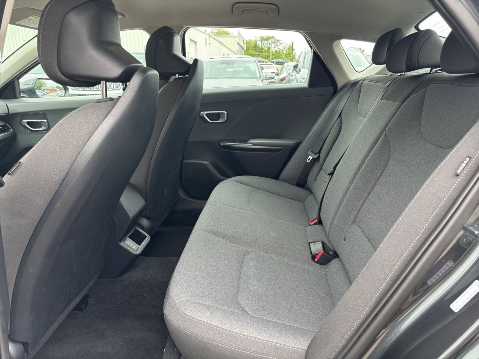 Used 2025 Kia K4 FWD image 21