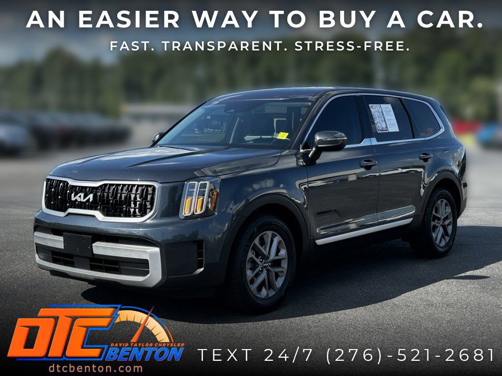 Used 2024 Kia Telluride LX AWD/4WD image 3