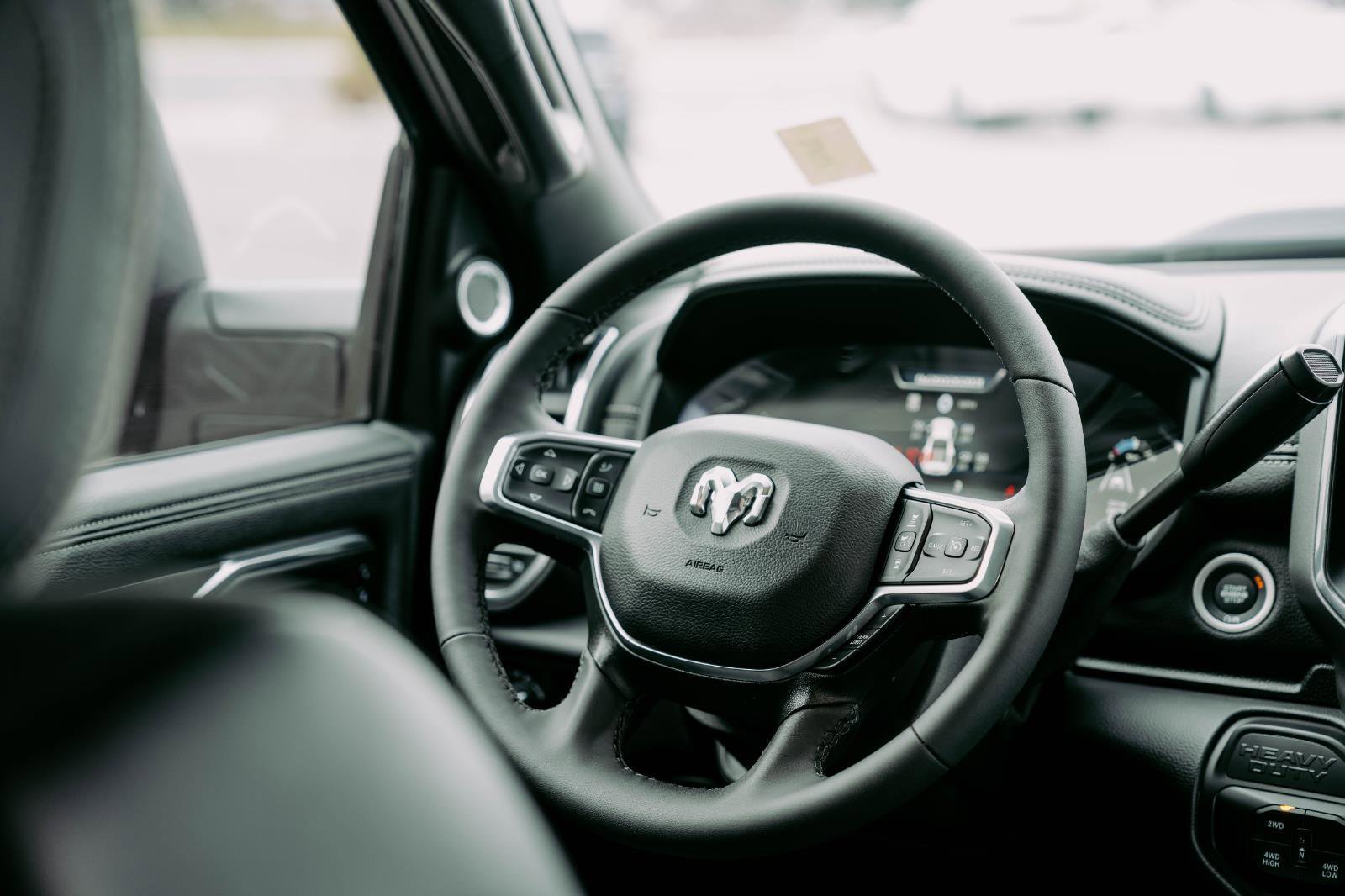 Used 2025 RAM 3500 Laramie image 12