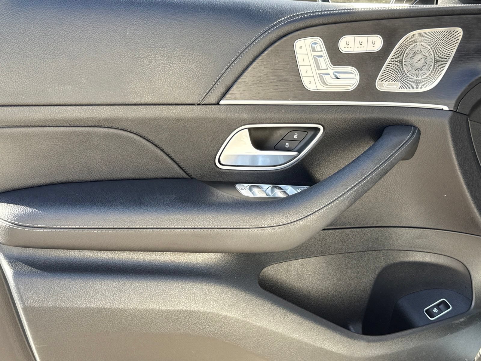 Used 2023 Mercedes-Benz GLS 580 4MATIC image 21