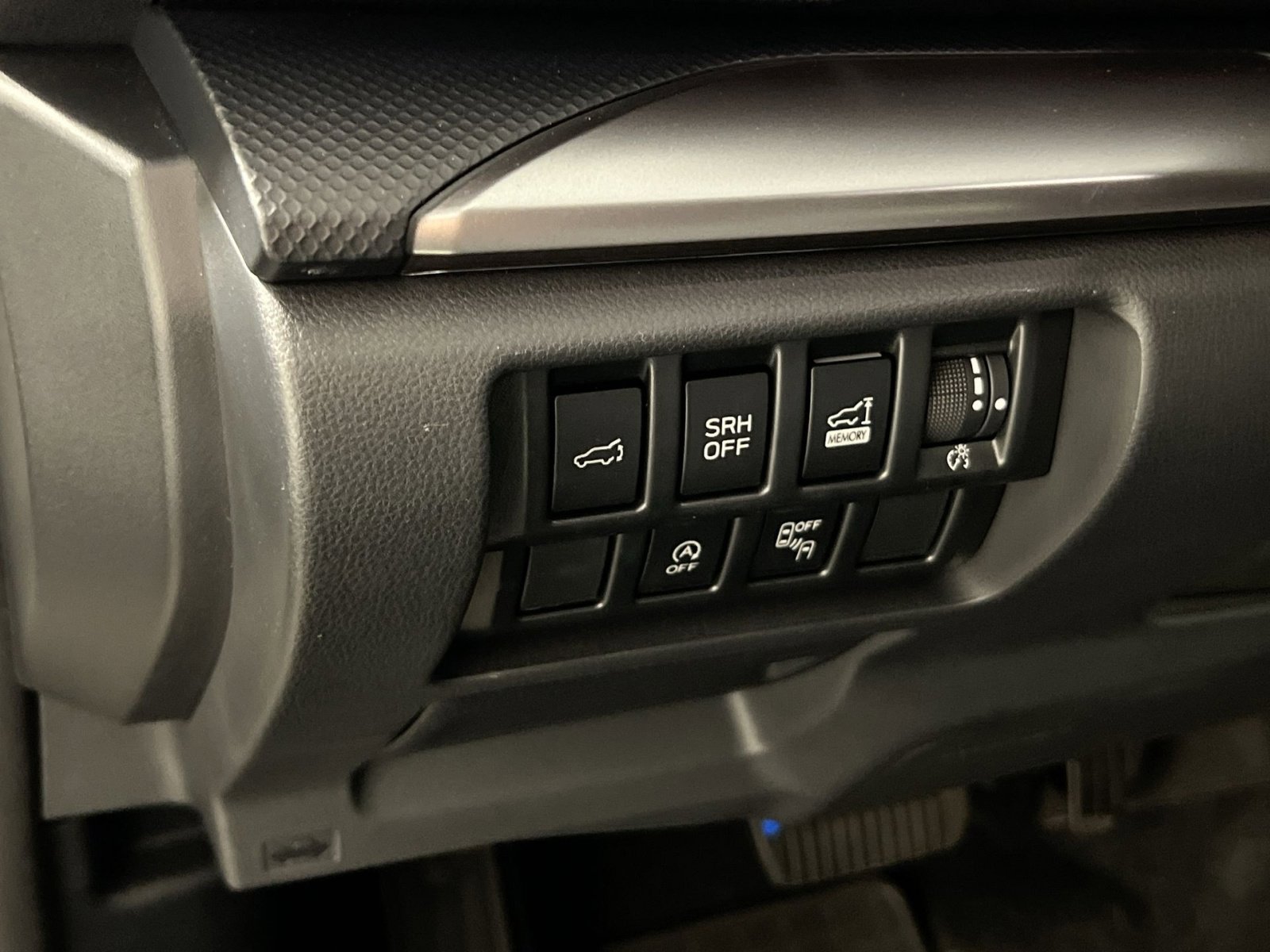 Used 2024 Subaru Forester Premium image 31