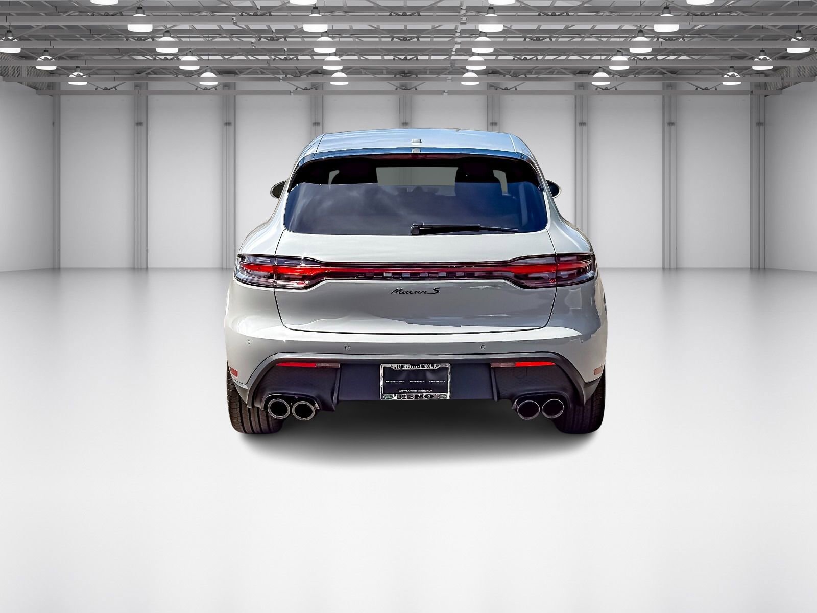 Used 2024 Porsche Macan S image 4
