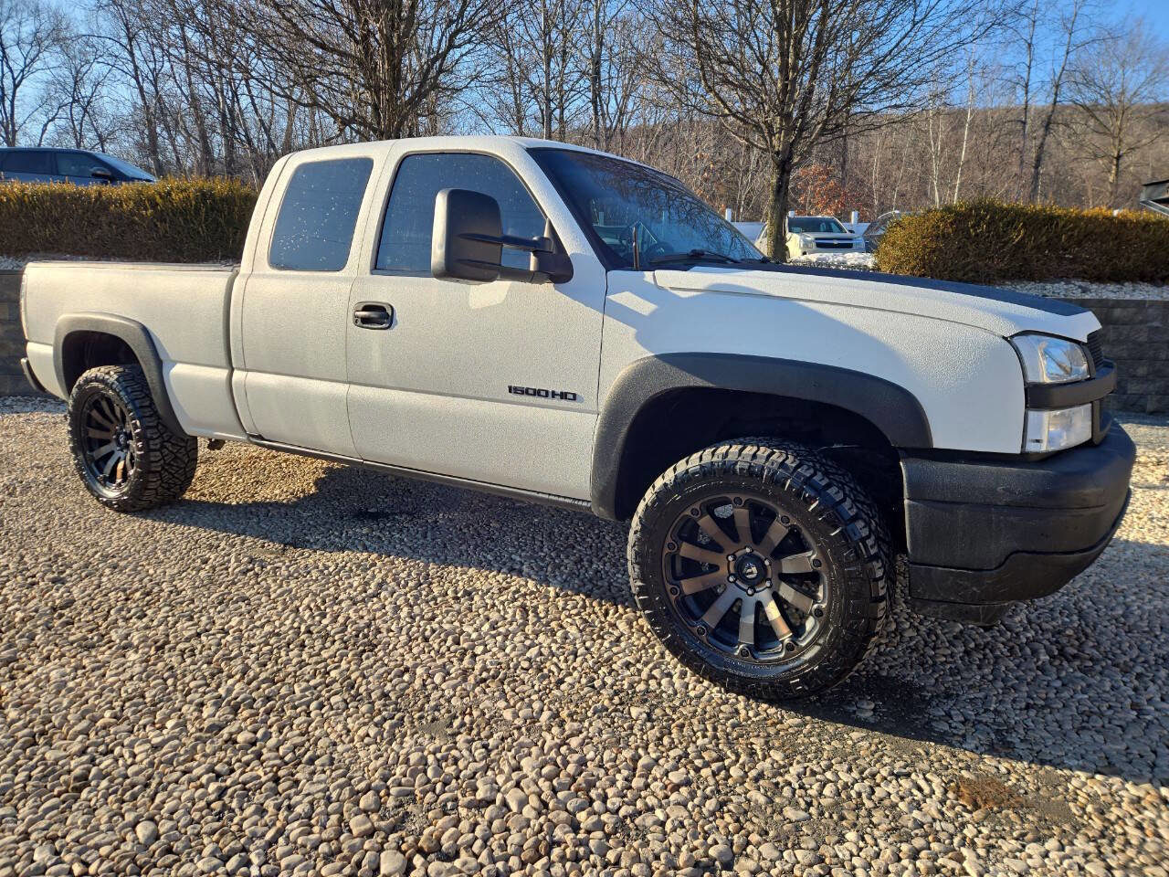 Used 2003 Chevrolet Silverado 1500 LS w/ Off-Road Package image 3