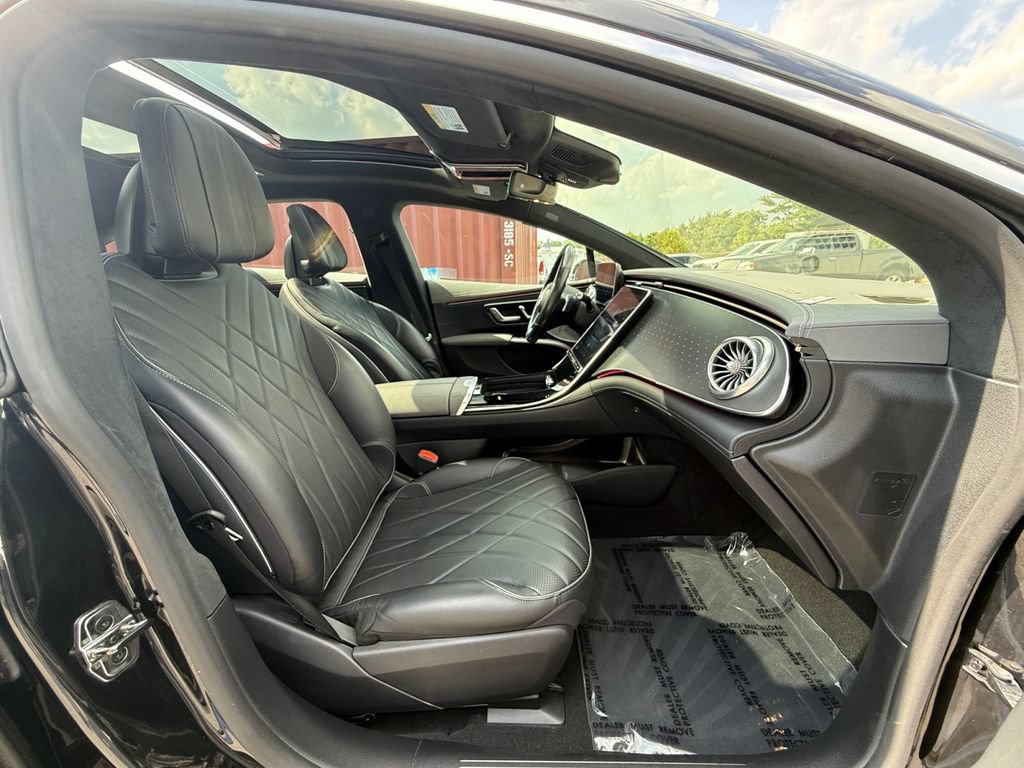 Used 2022 Mercedes-Benz EQS 450+ Sedan image 23