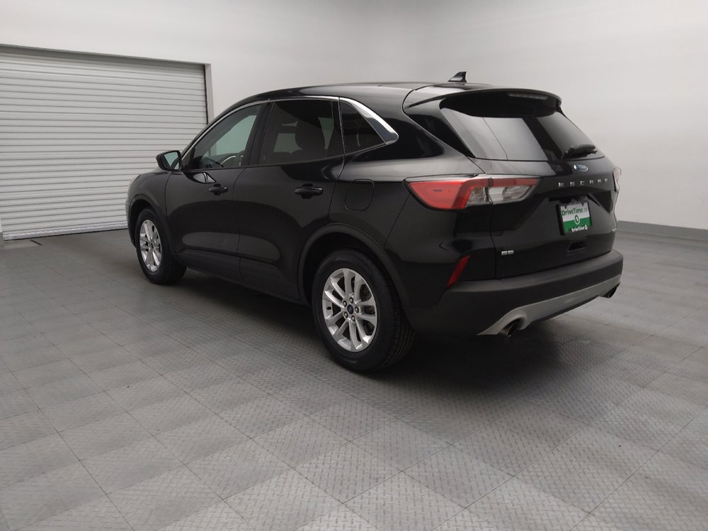 Used 2020 Ford Escape SE image 5