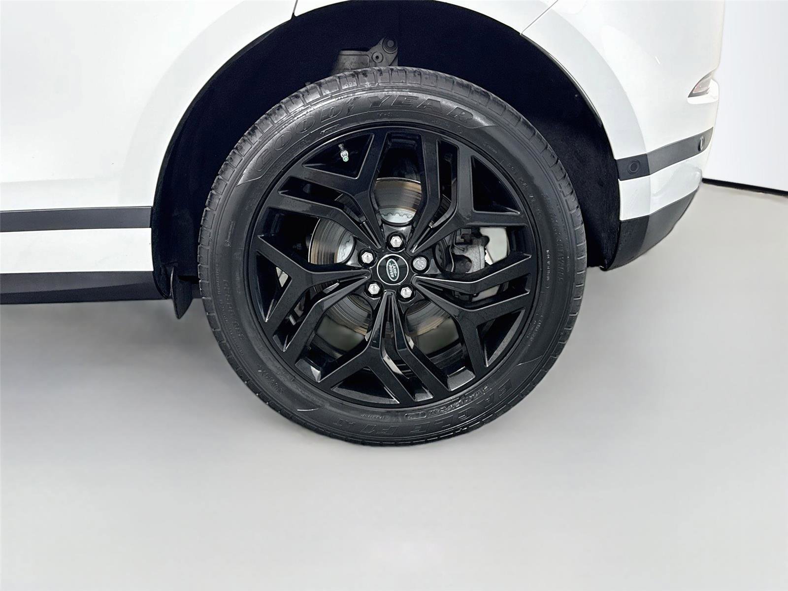 Used 2021 Land Rover Range Rover Evoque S AWD/4WD image 19