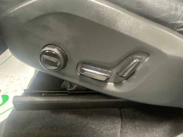 Certified 2024 Volvo XC90 B5 Core w/ Protection Package image 12