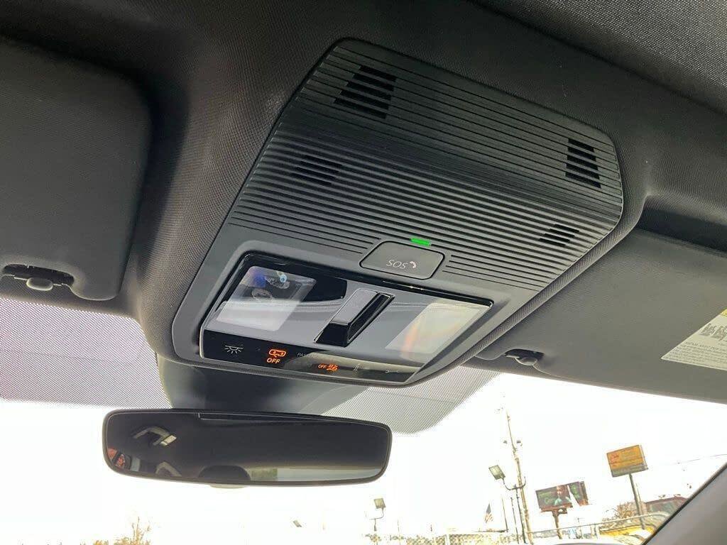 Used 2023 Volkswagen ID.4 Pro S image 16