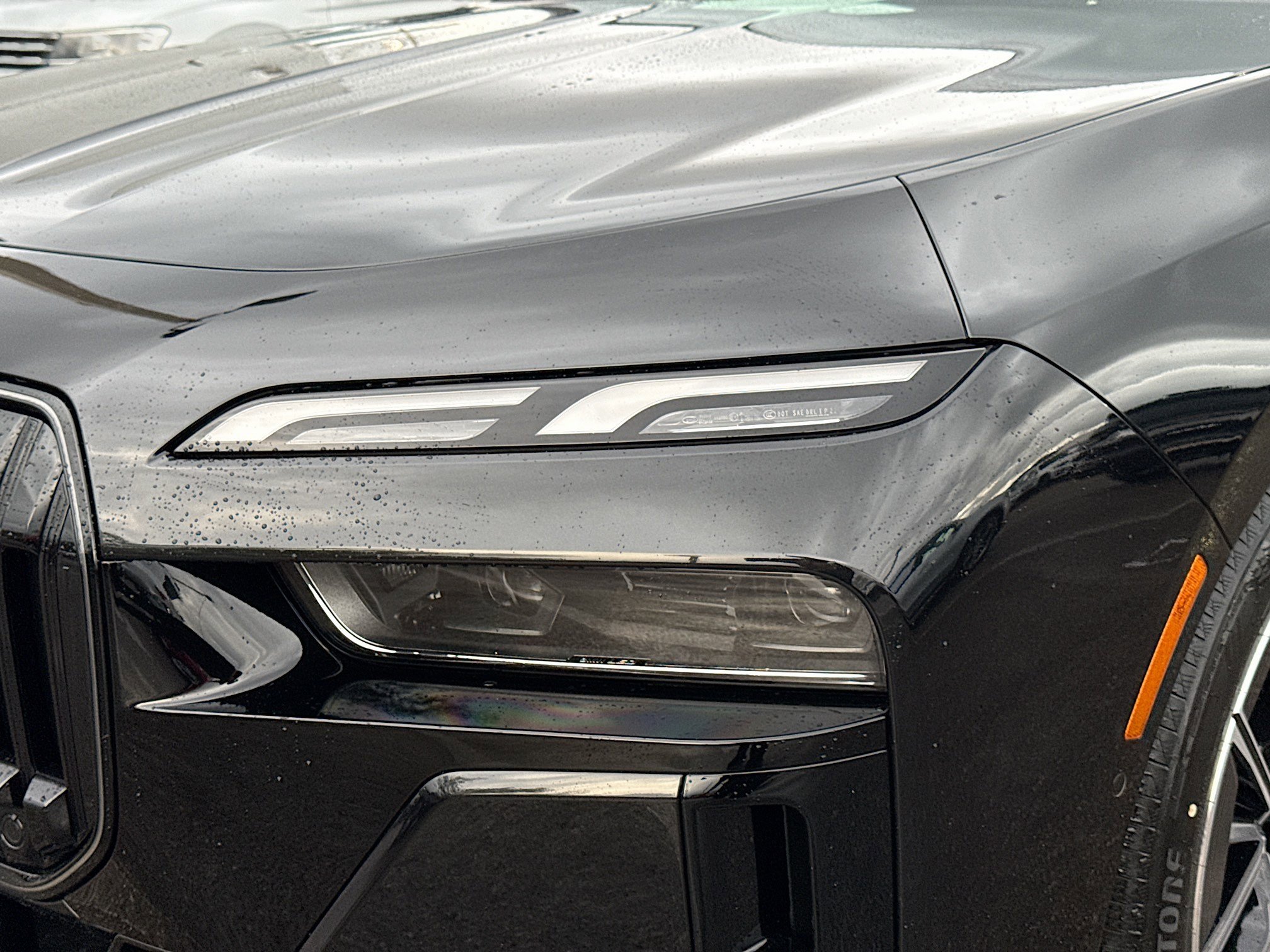 New 2026 BMW 740i xDrive w/ Premium Package image 9