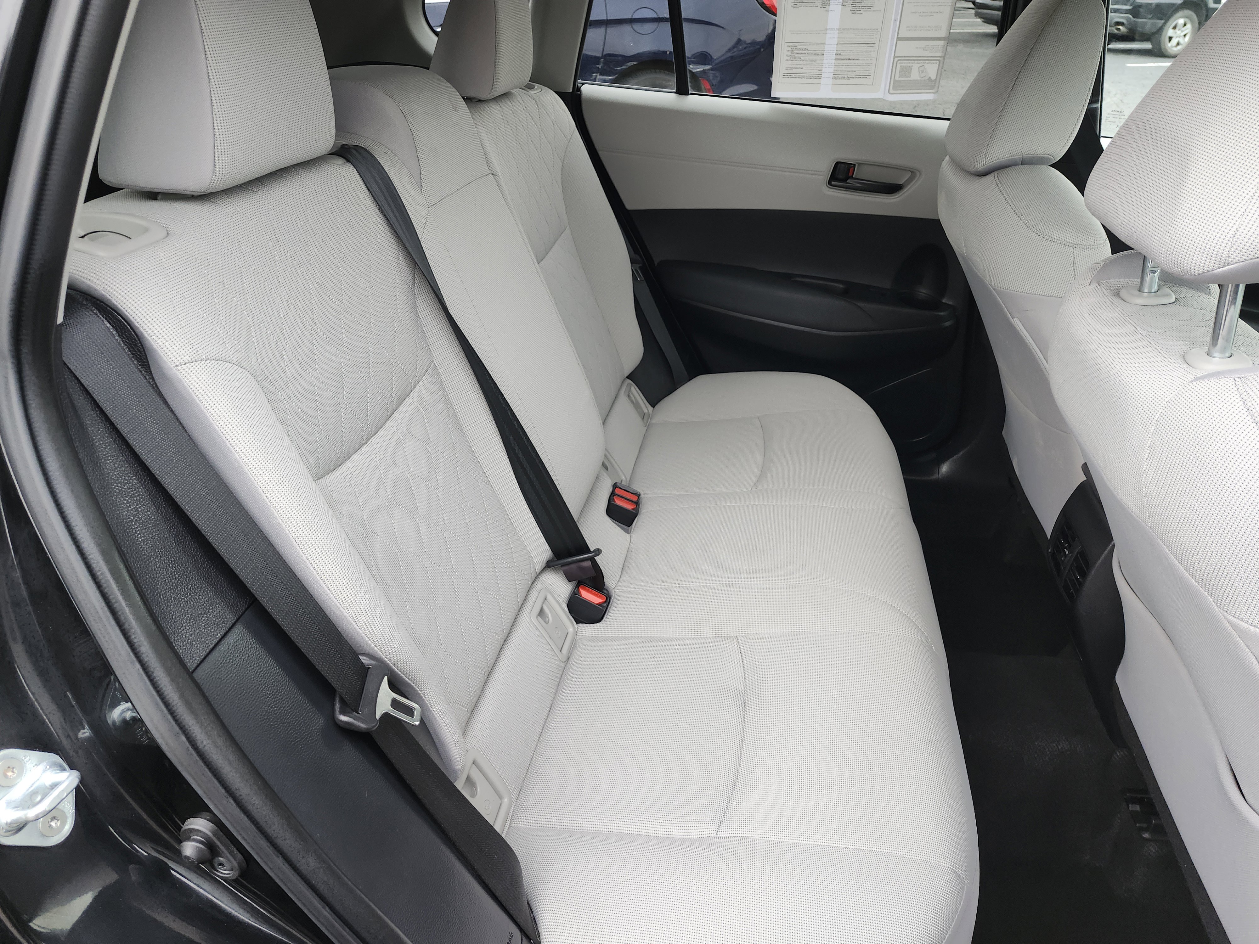 Used 2023 Toyota Corolla Cross LE w/ Black Badges Package (TMS) AWD/4WD image 18