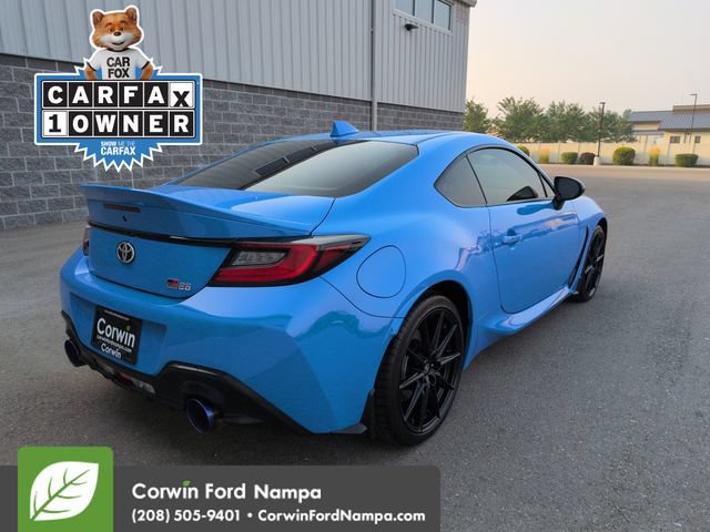 Used 2024 Toyota GR86 Premium RWD image 3