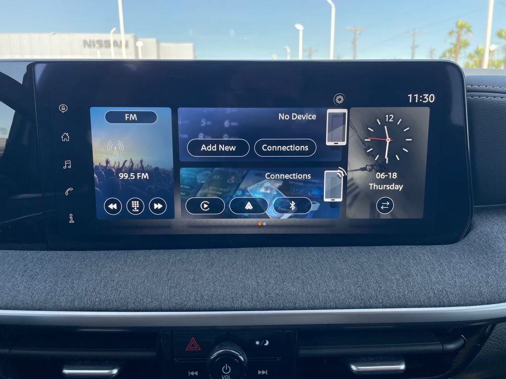 Certified 2025 Nissan Kicks SV w/ SV Premium Package FWD image 19
