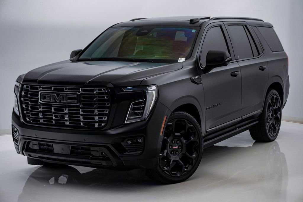 Used 2025 GMC Yukon Denali Ultimate AWD/4WD image 3