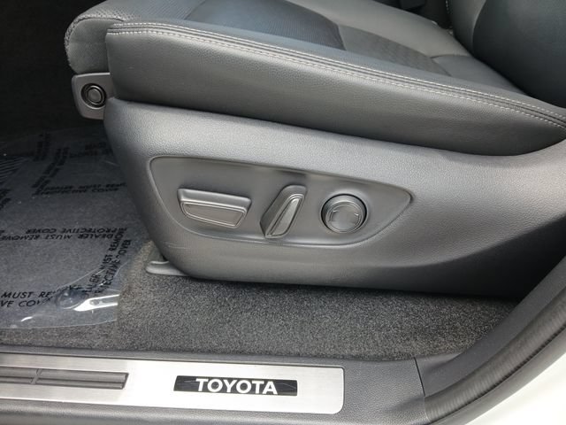 Used 2025 Toyota Land Cruiser w/ Premium Package AWD/4WD image 11