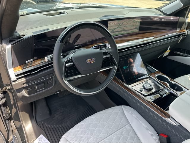 New 2026 Cadillac Escalade ESV Platinum Sport w/ LPO, ONYX Package AWD/4WD image 26