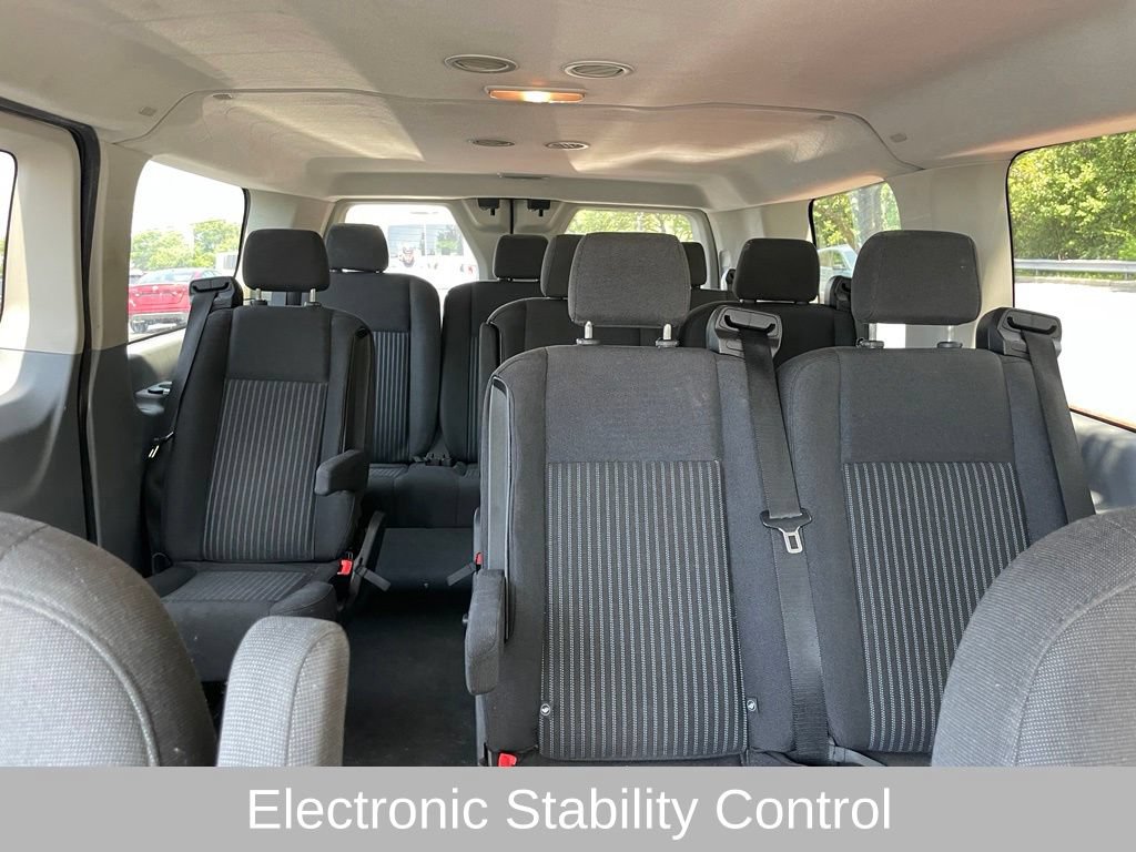 Used 2016 Ford Transit 150 XLT RWD image 7