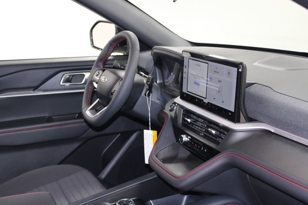 New 2026 Ford Explorer ST-Line RWD image 31
