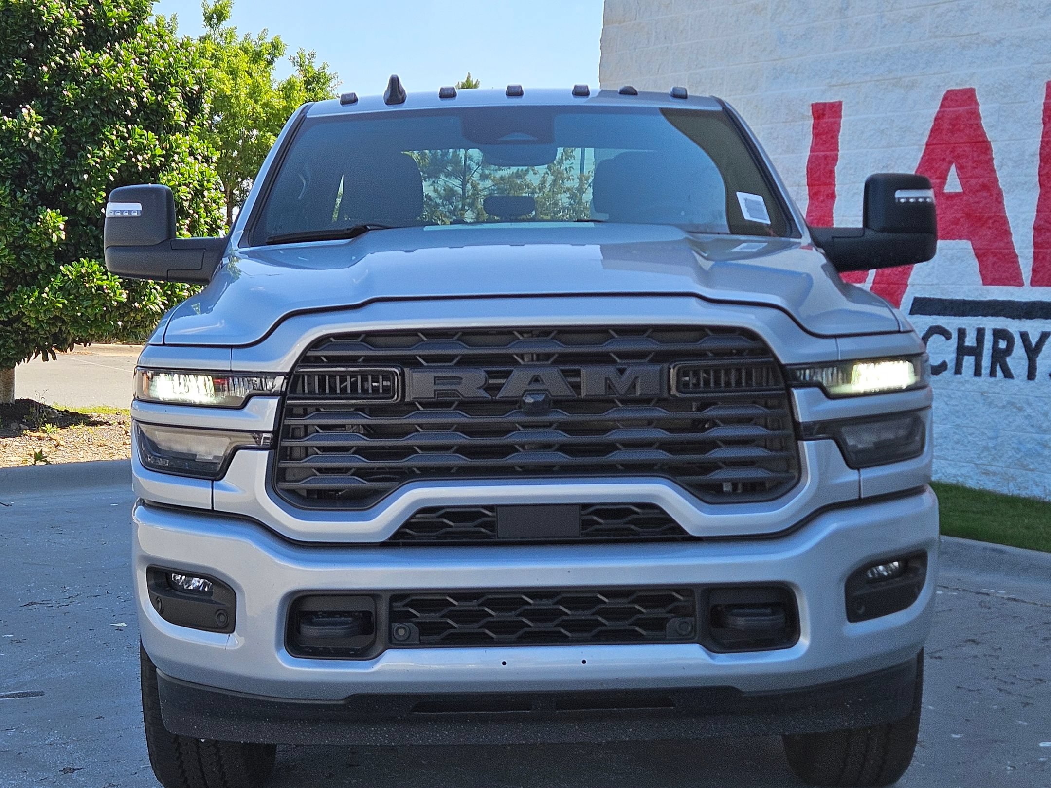 New 2026 RAM 2500 Big Horn AWD/4WD image 2