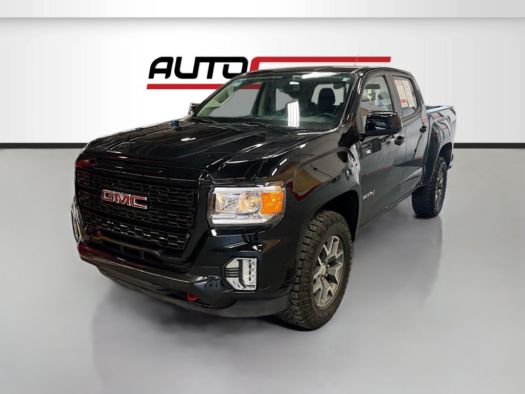Used 2022 GMC Canyon AT4 w/ Trailering Package AWD/4WD image 3