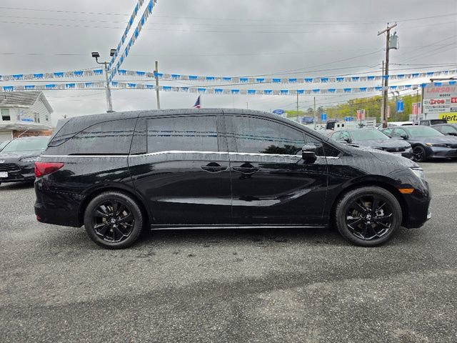 Certified 2023 Honda Odyssey Sport image 6