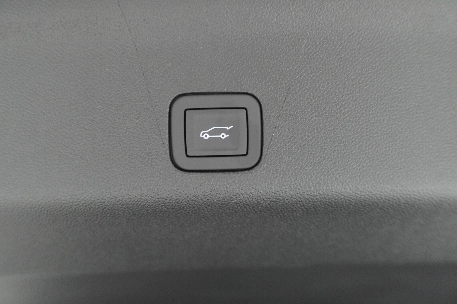 New 2026 Chevrolet Tahoe LT RWD image 37