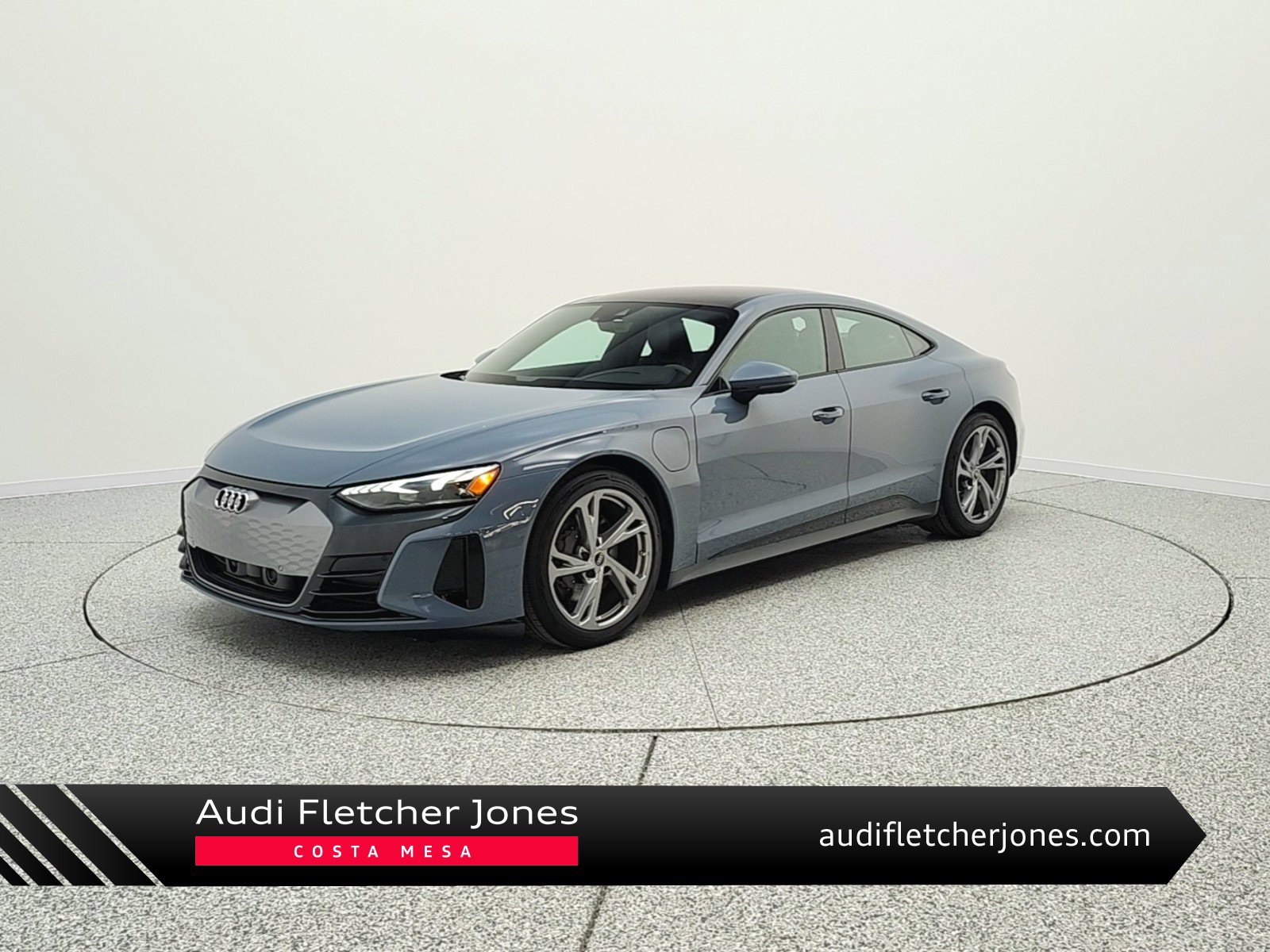 Used 2022 Audi e-tron GT Premium Plus image 1