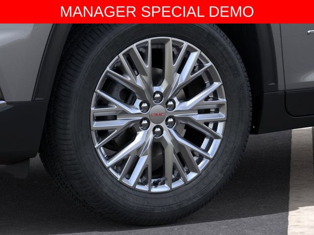 Used 2026 GMC Acadia Elevation w/ Elevation Premium Package AWD/4WD image 9
