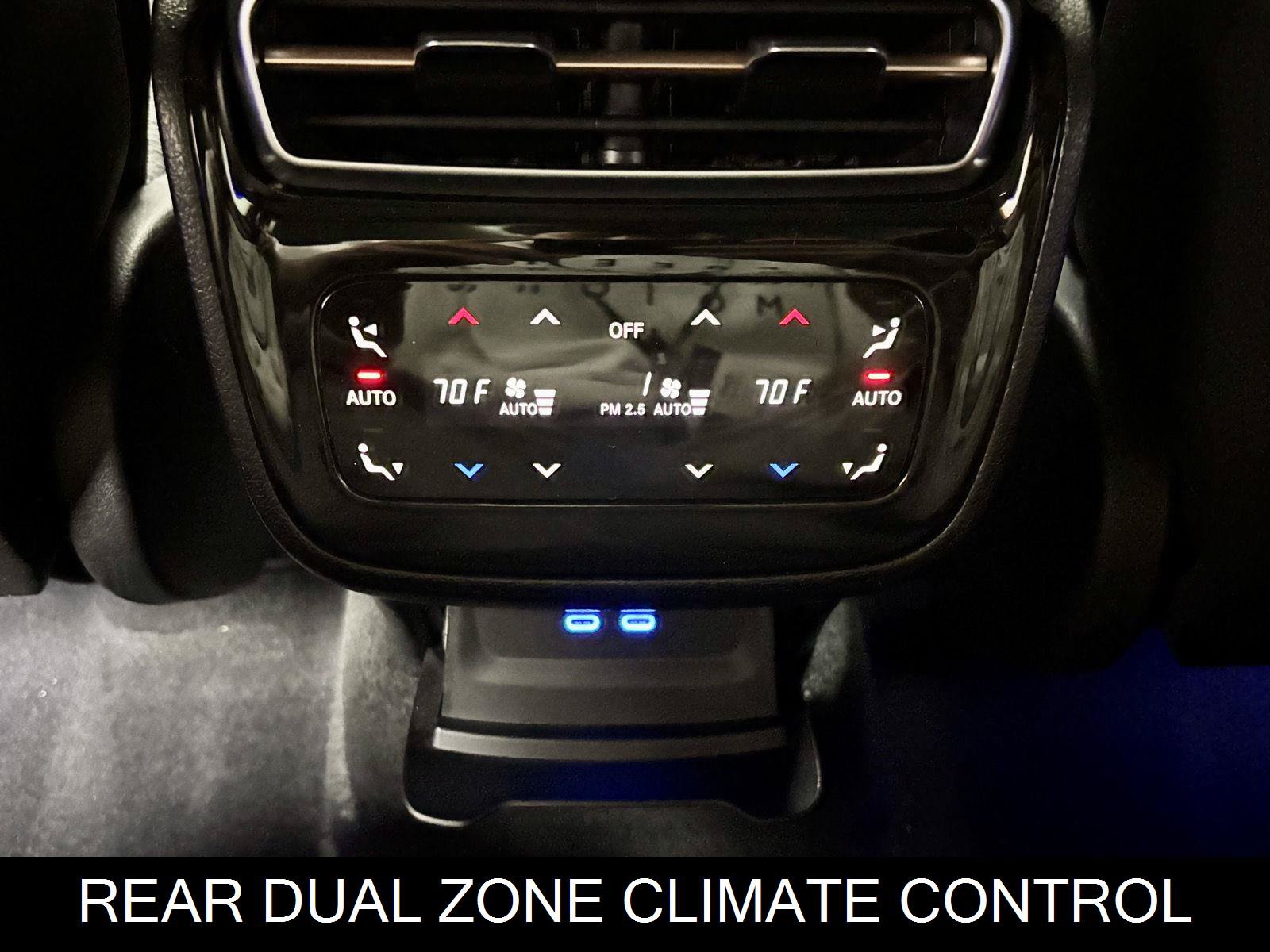 Used 2023 Mercedes-Benz EQS 450+ SUV image 22