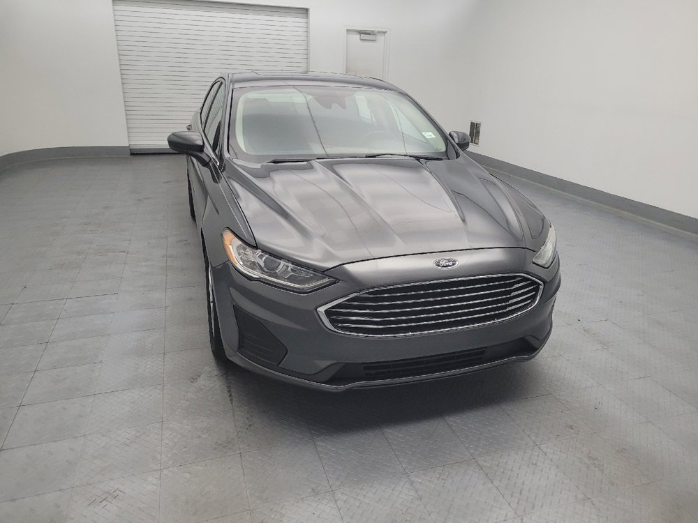 Used 2020 Ford Fusion SE FWD image 14