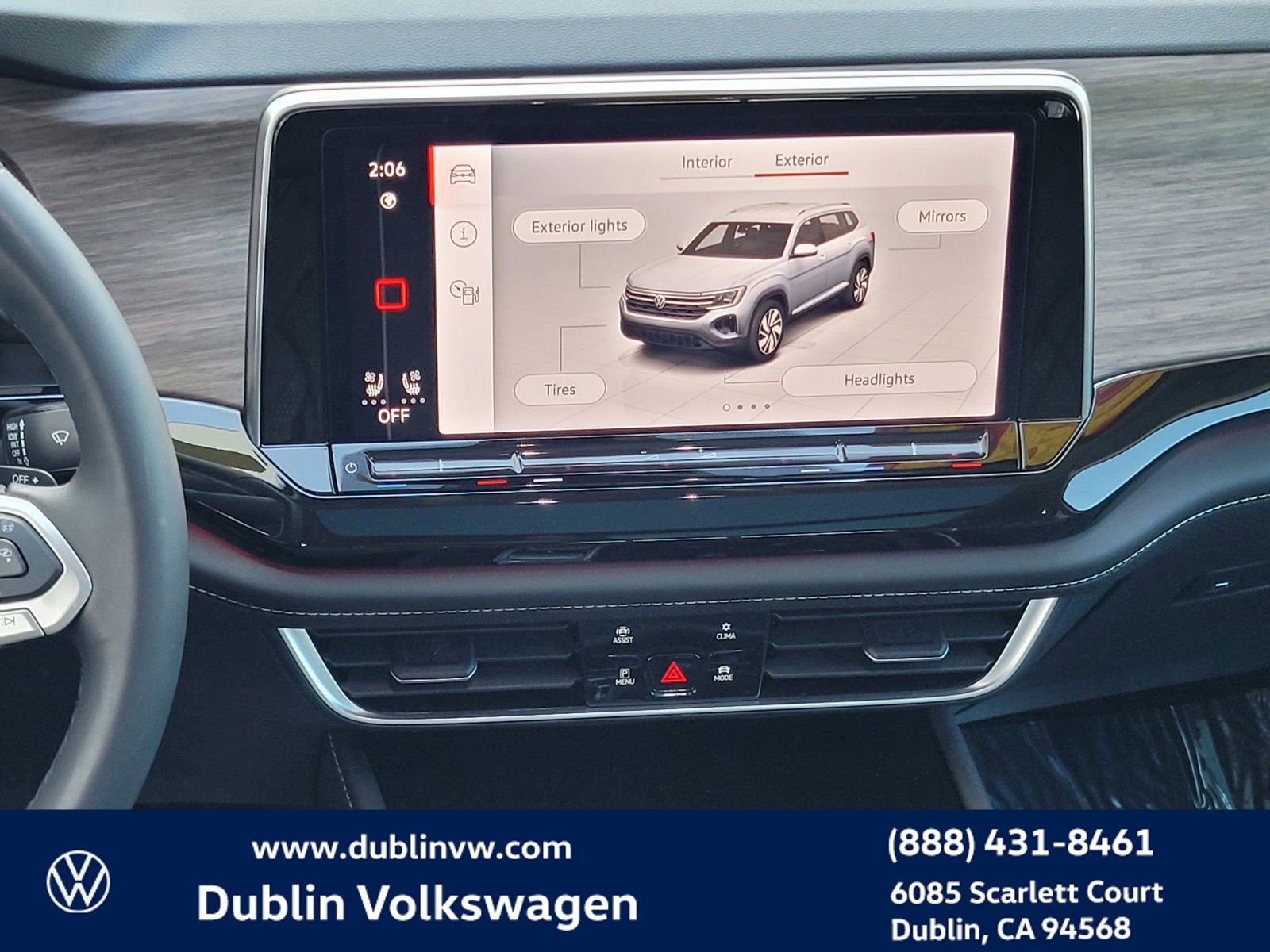 Certified 2025 Volkswagen Atlas SEL Premium R-Line image 16