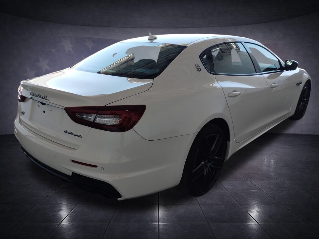 Used 2020 Maserati Quattroporte S GranSport Q4 AWD/4WD image 5