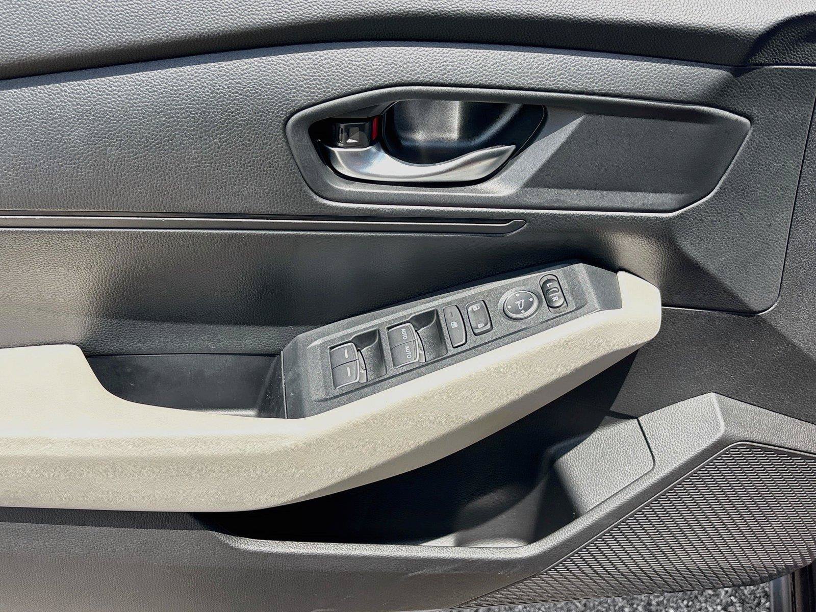 Certified 2025 Honda Accord LX image 20