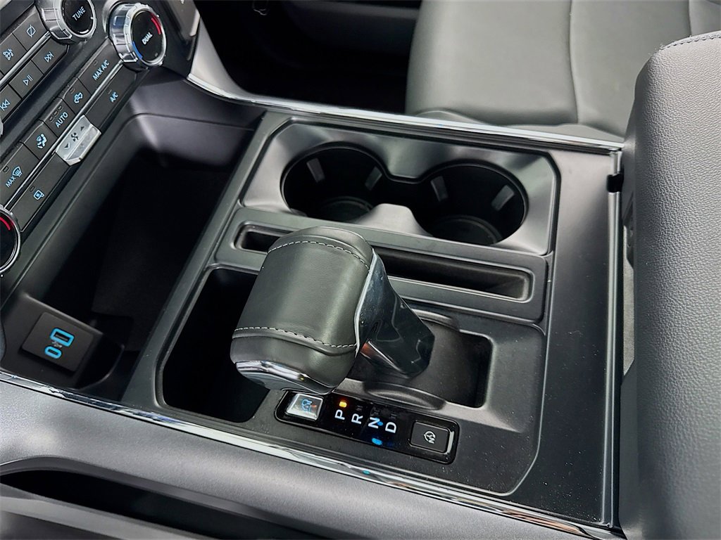 Used 2022 Ford F150 Lightning Pro image 19