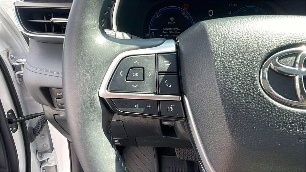 Used 2024 Toyota Highlander Limited image 26