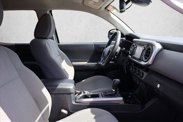 Used 2018 Toyota Tacoma SR5 image 25