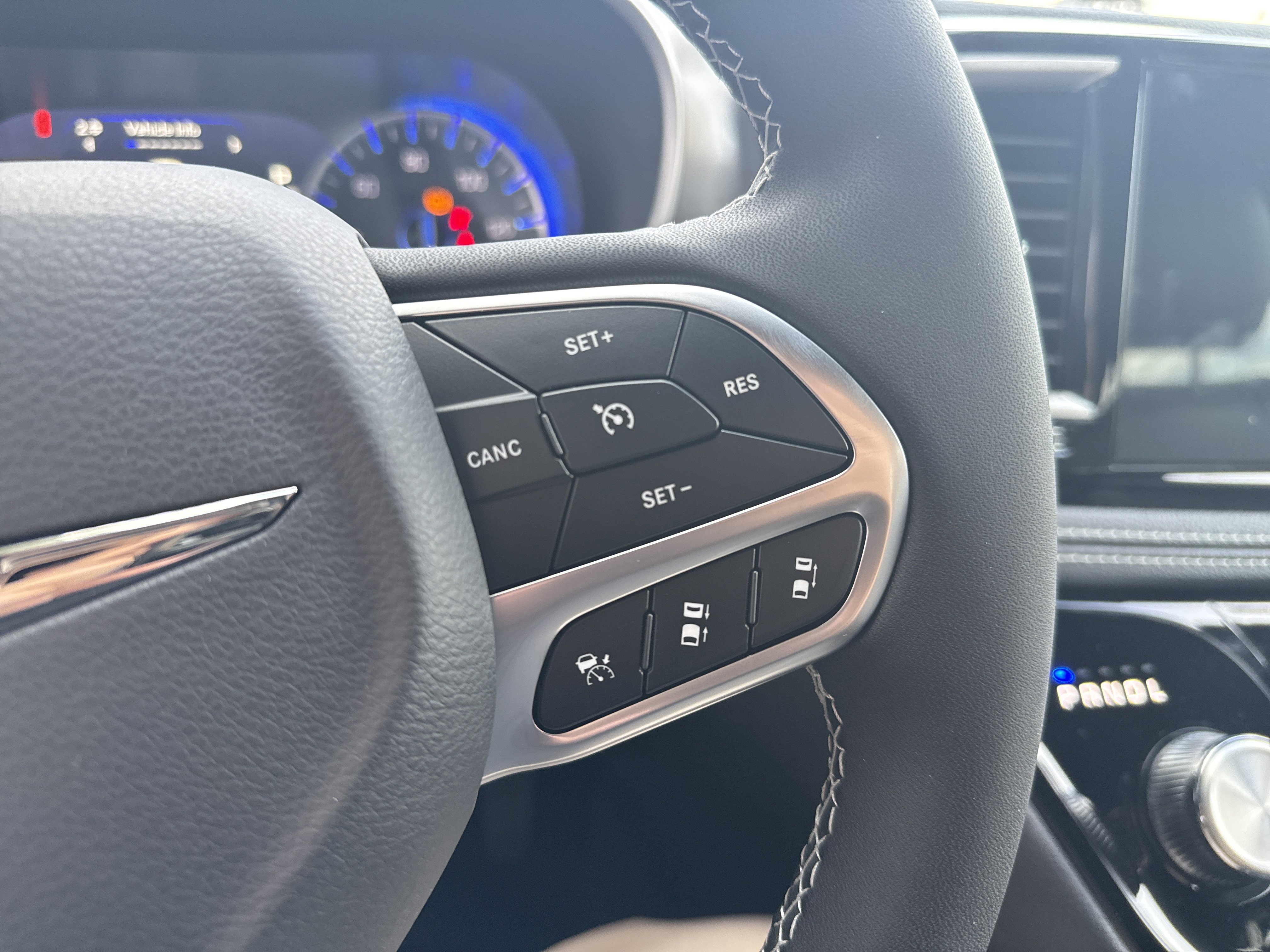 New 2026 Chrysler Pacifica Select image 20